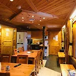 Vuorikelo Hotel 2*