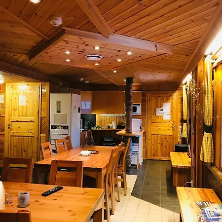 Vuorikelo ホテル 2*